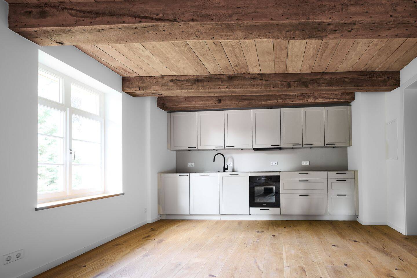 Hier trifft Fachwerk auf modernste Sanierung, 32760 Detmold