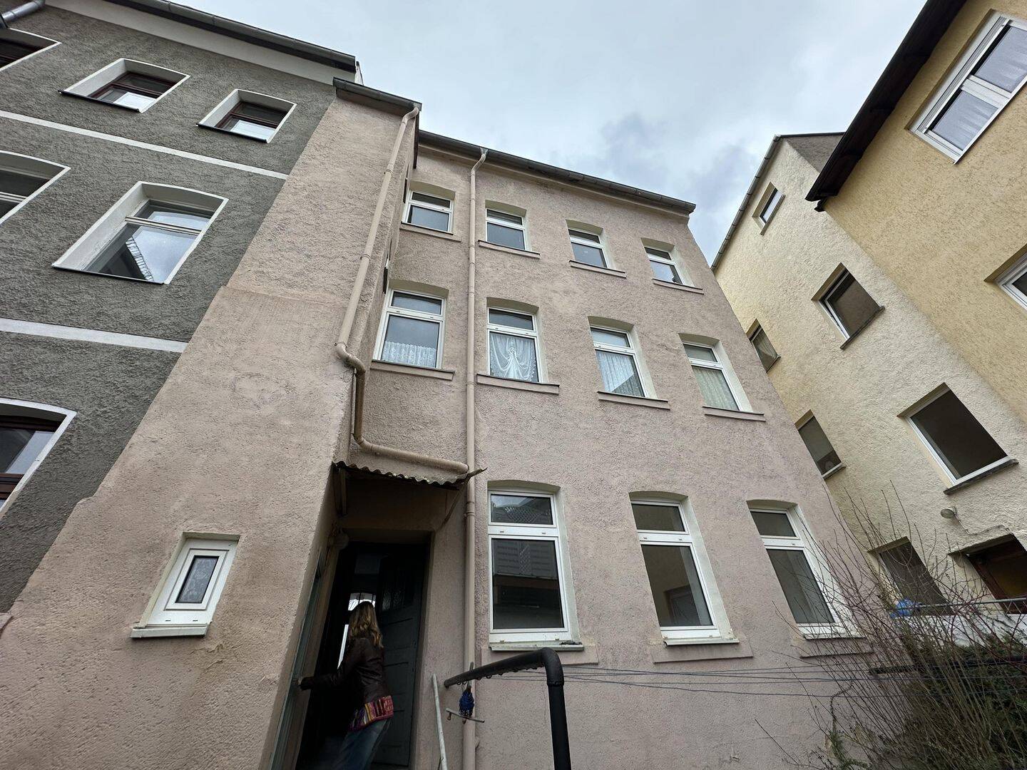 Leerstehendes Mehrfamilienhaus mit 4 Einheiten – sofort verfügbar, 8371 Glauchau