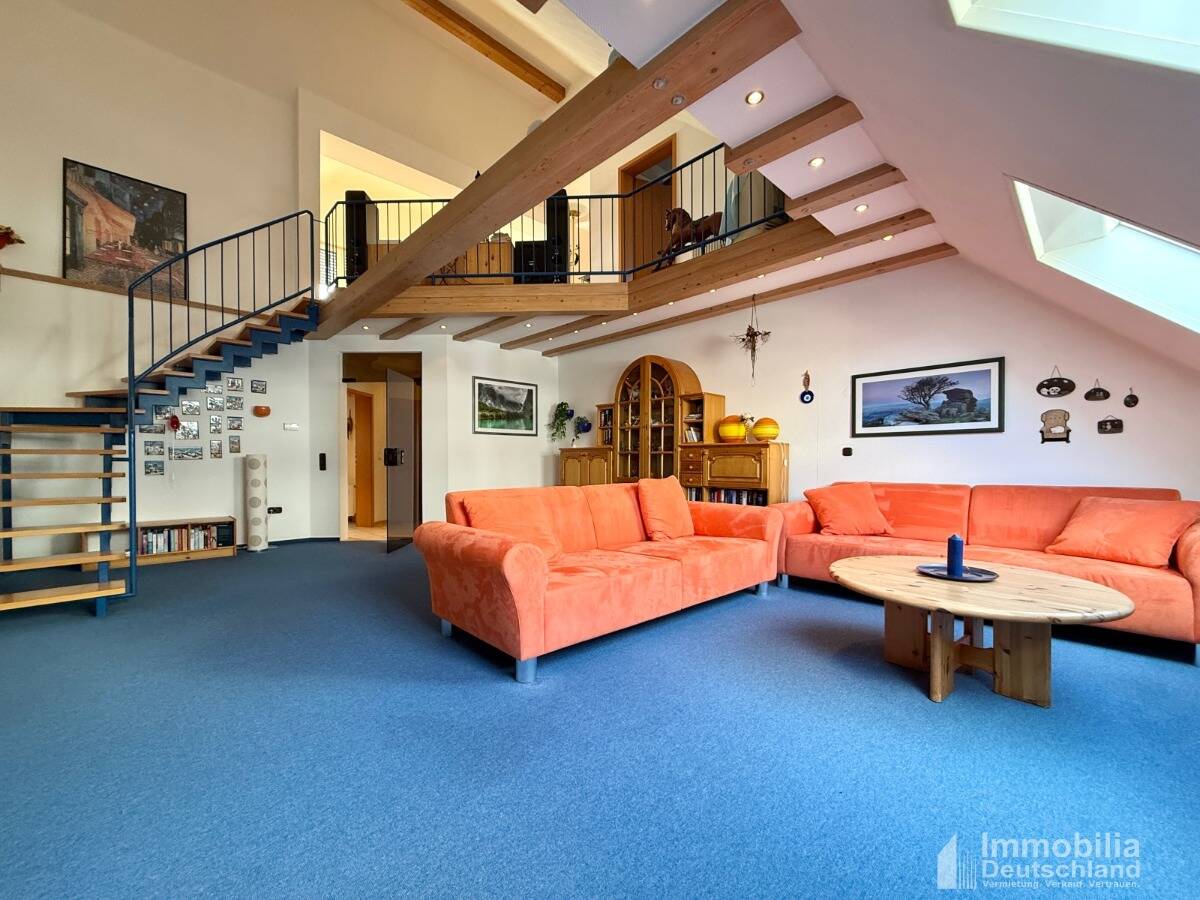 Großzügig wohnen am Phönixsee – Maisonette mit beeindruckender Galerie, 44263 Dortmund (Hörde Mitte Schüren)