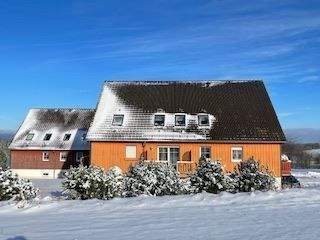 Nur einziehen müssen Sie noch! ETW provisionsfrei zu verkaufen, naturnahe 3-Raum-Wohnung in Altenberg!, 1773 Altenberg