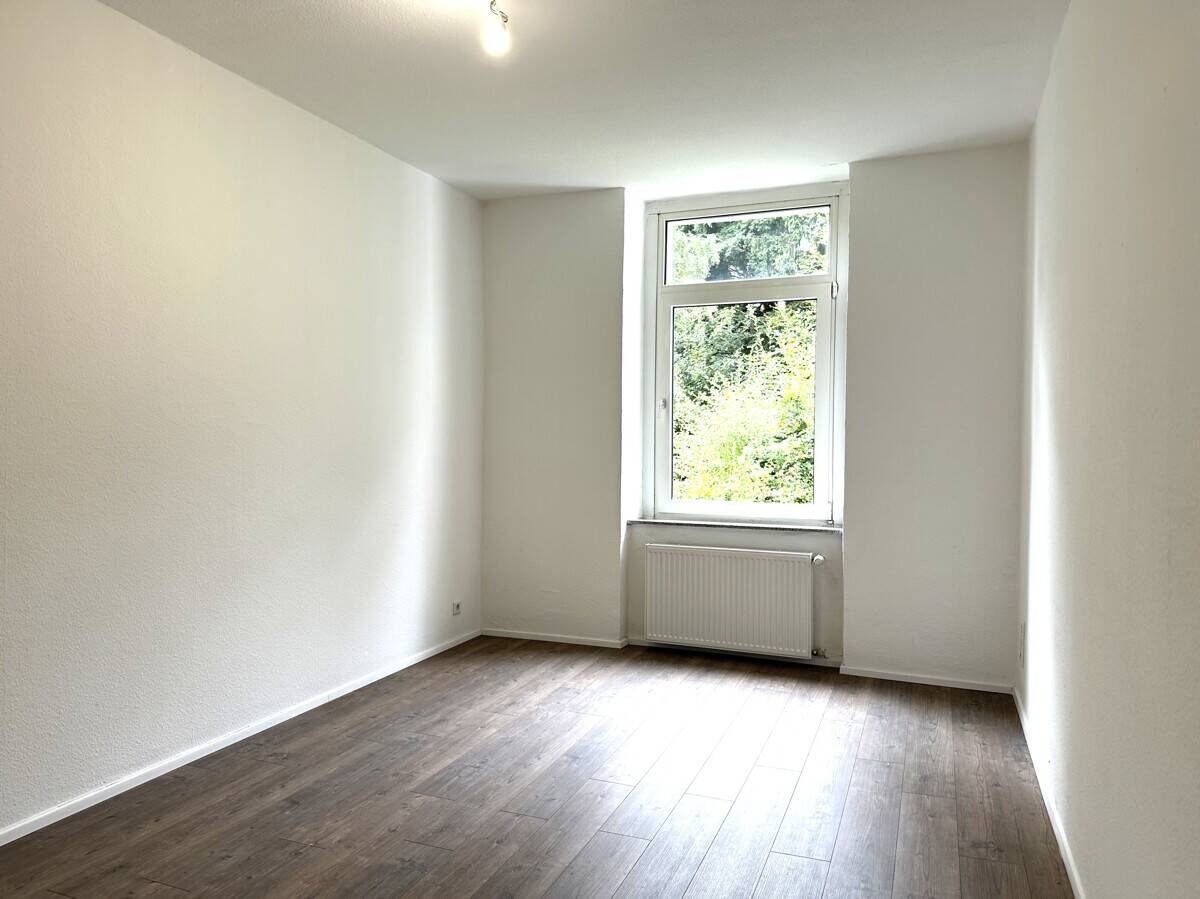 ++ GEMÜTLICH MIT EINBAUKÜCHE IN REMSCHEID ++