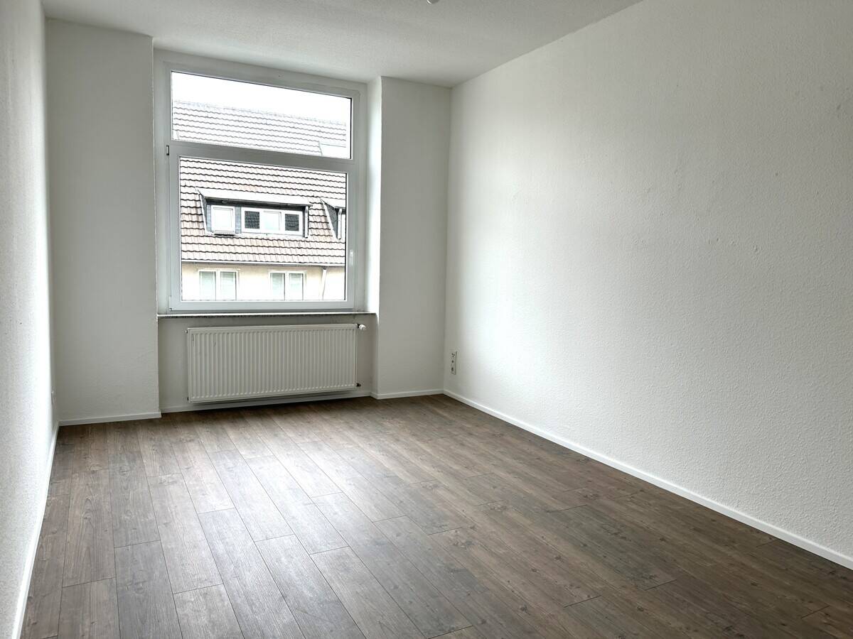 ++ GEMÜTLICH MIT EINBAUKÜCHE IN REMSCHEID ++ – 42853 Remscheid – Vorschaubild 3