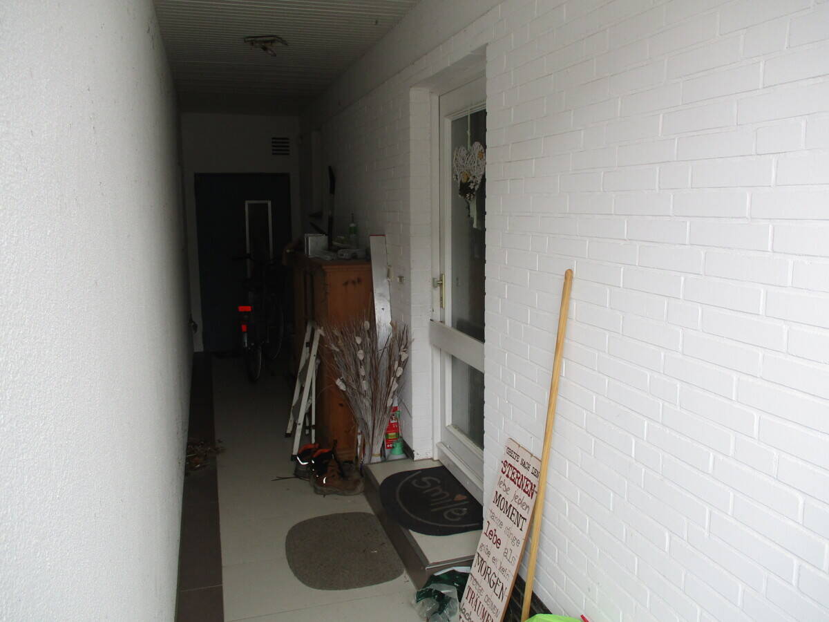 image-72285517