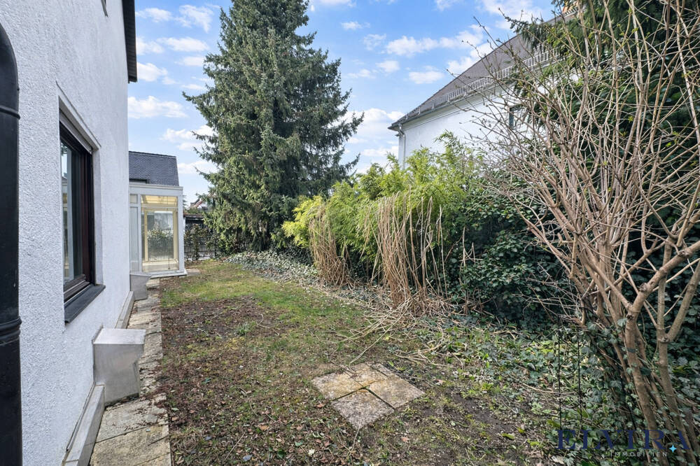 ELVIRA – München/Hadern, großzügiges Einfamilienhaus mit außergewöhnlichem Potenzial in begehrter Lage – 81375 München – Vorschaubild 3