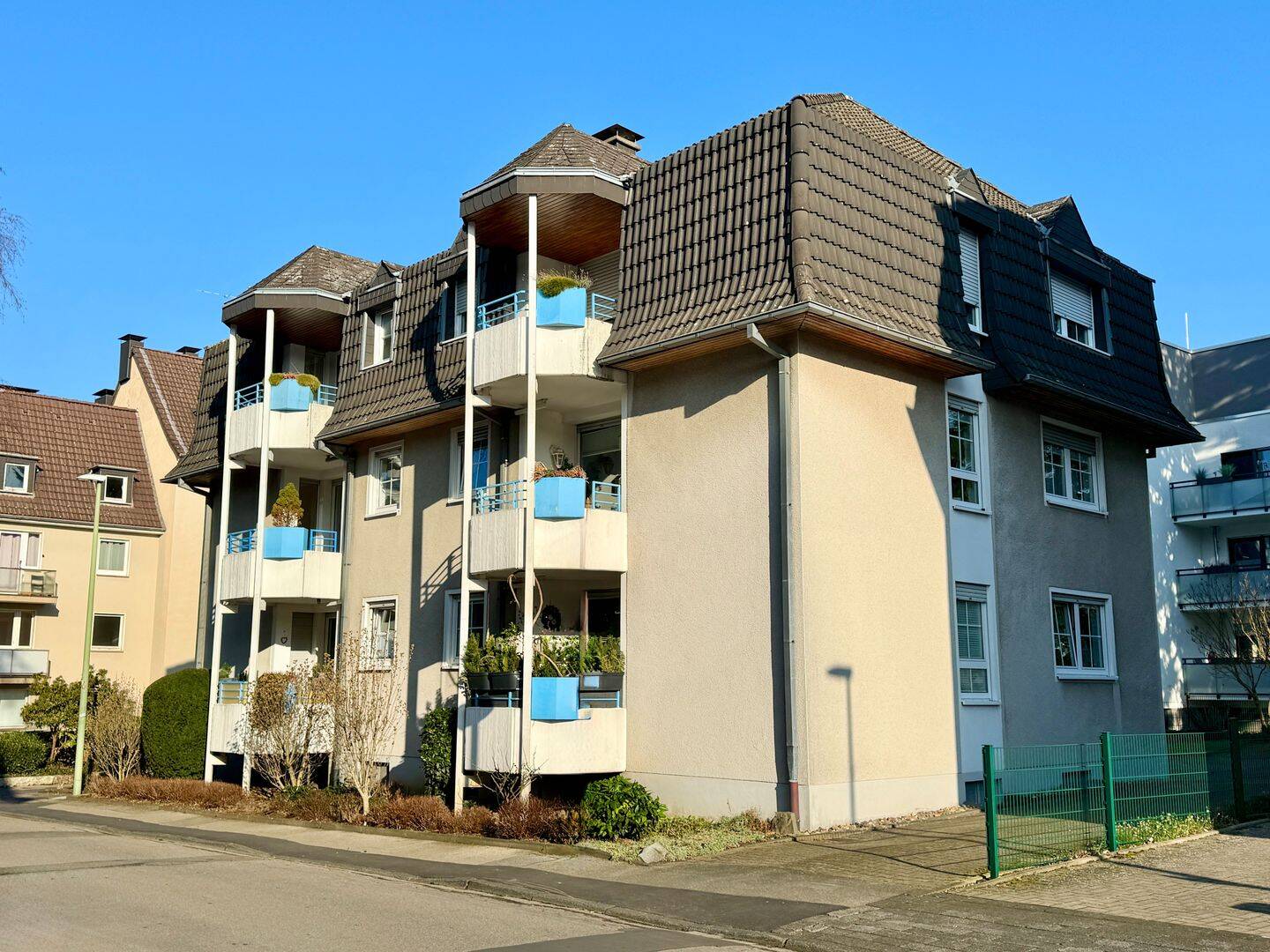 ZENTRAL GELEGENE EIGENTUMSWOHNUNG MIT STELLPLATZ IN ELSEY !!!, 58119 Hagen (Hohenlimburg)