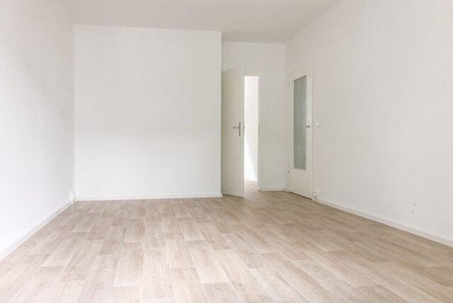 Grünes Paradies: Ruhige Wohnung am Stadtpark – Chemnitz – Vorschaubild 5