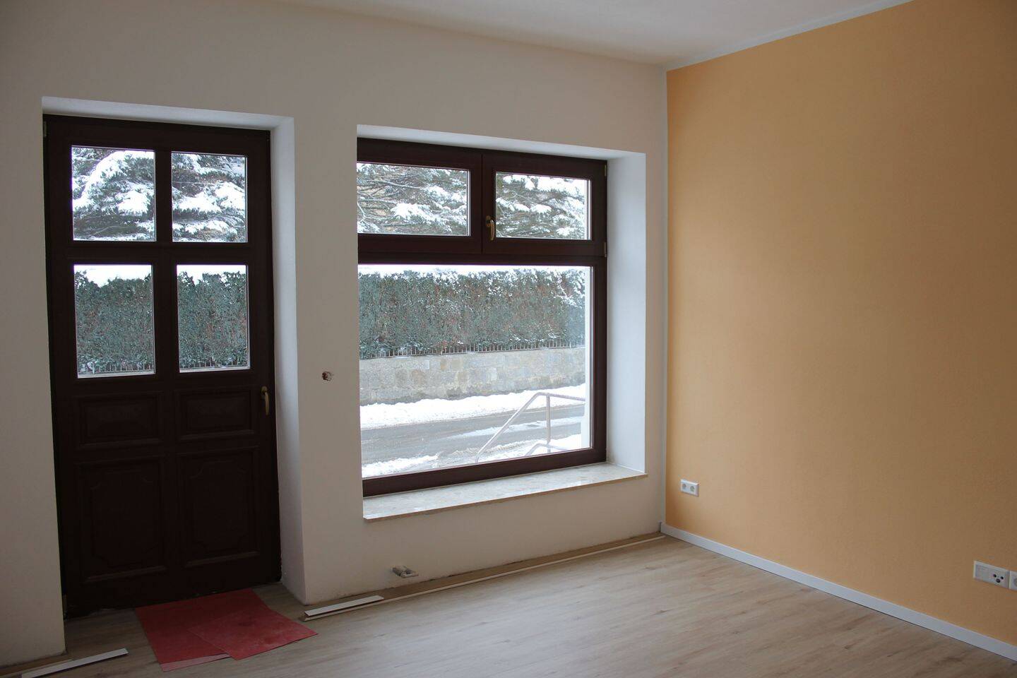 ** Große 4-Raumwohnung mit Garage in ruhiger Lage **, 1877 Schmölln-Putzkau