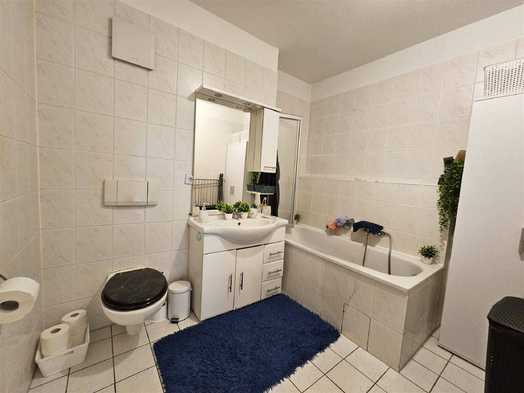 Schöne helle 3 ZKB-Wohnung mit Süd-Balkon, 65344 Eltville am Rhein