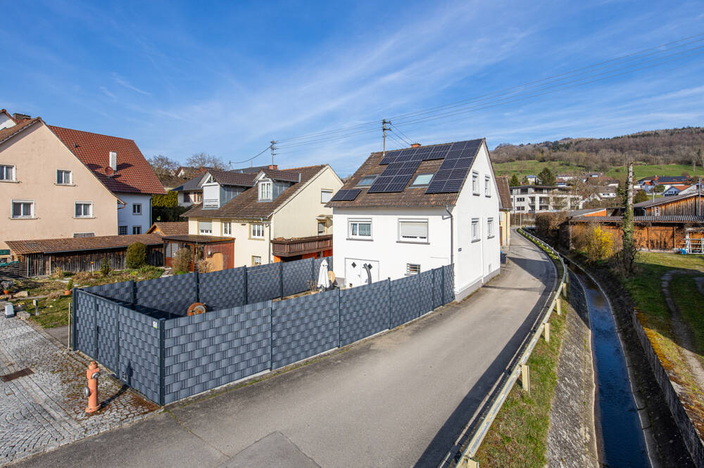 Renoviertes Einfamilienhaus in Hilzingen / Binningen, 78247 Hilzingen
