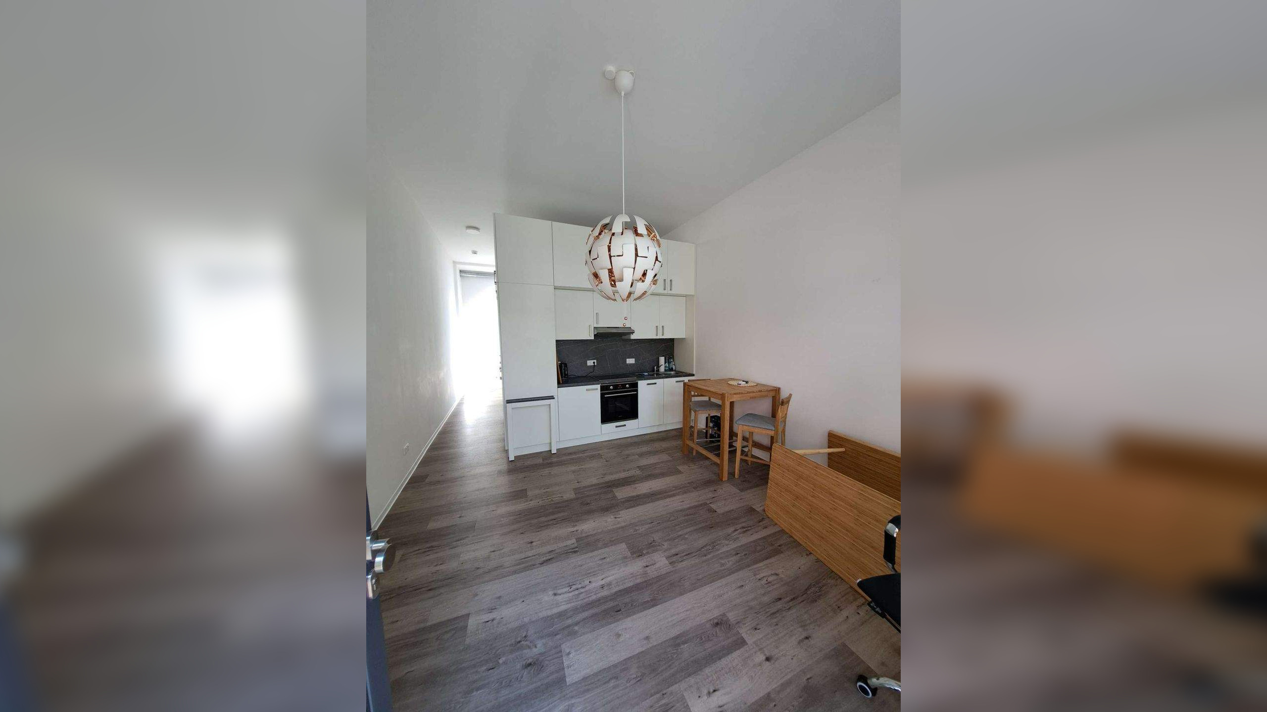 Moderne 1 – Raum – Wohnung in Weimar, 99423 Weimar (Altstadt Innenstadt Nordvorstadt Südstadt Westvorstadt)
