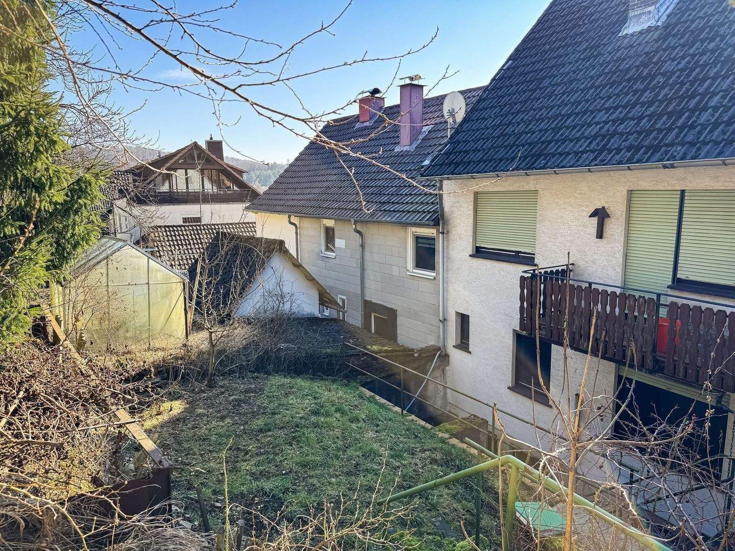 Projekt für Handwerker: Massiv gebautes Einfamilienhaus in Rommerode, 37247 Großalmerode