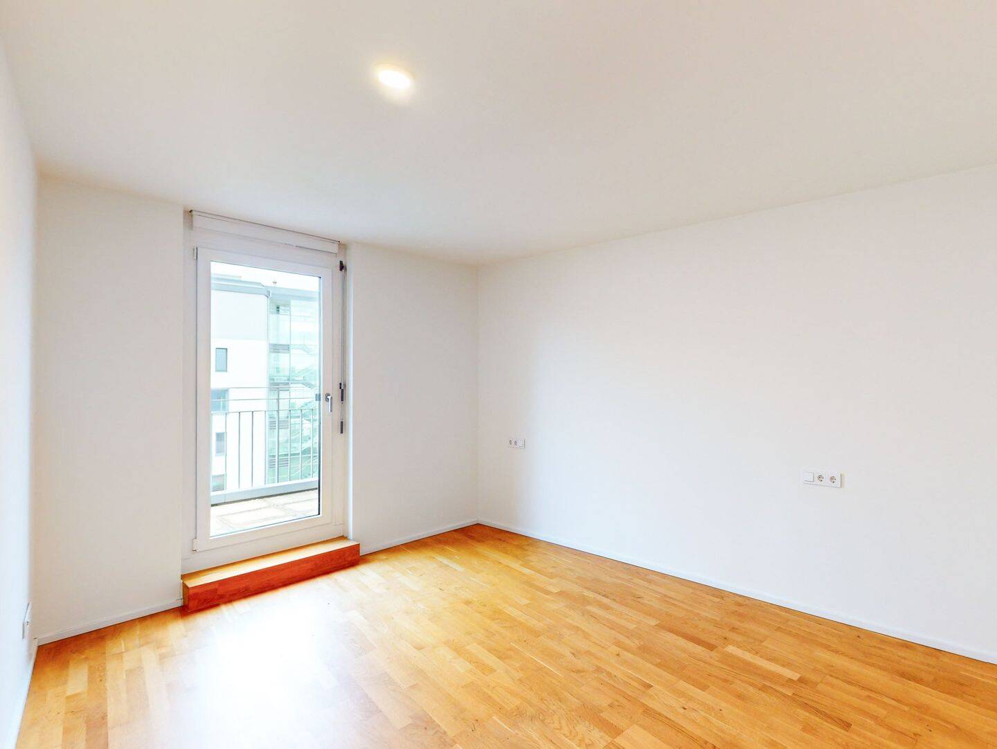 2-Zimmer Wohnung mit Balkon *Inkl. Umzugsbonus* – 70173 Stuttgart – Vorschaubild 4