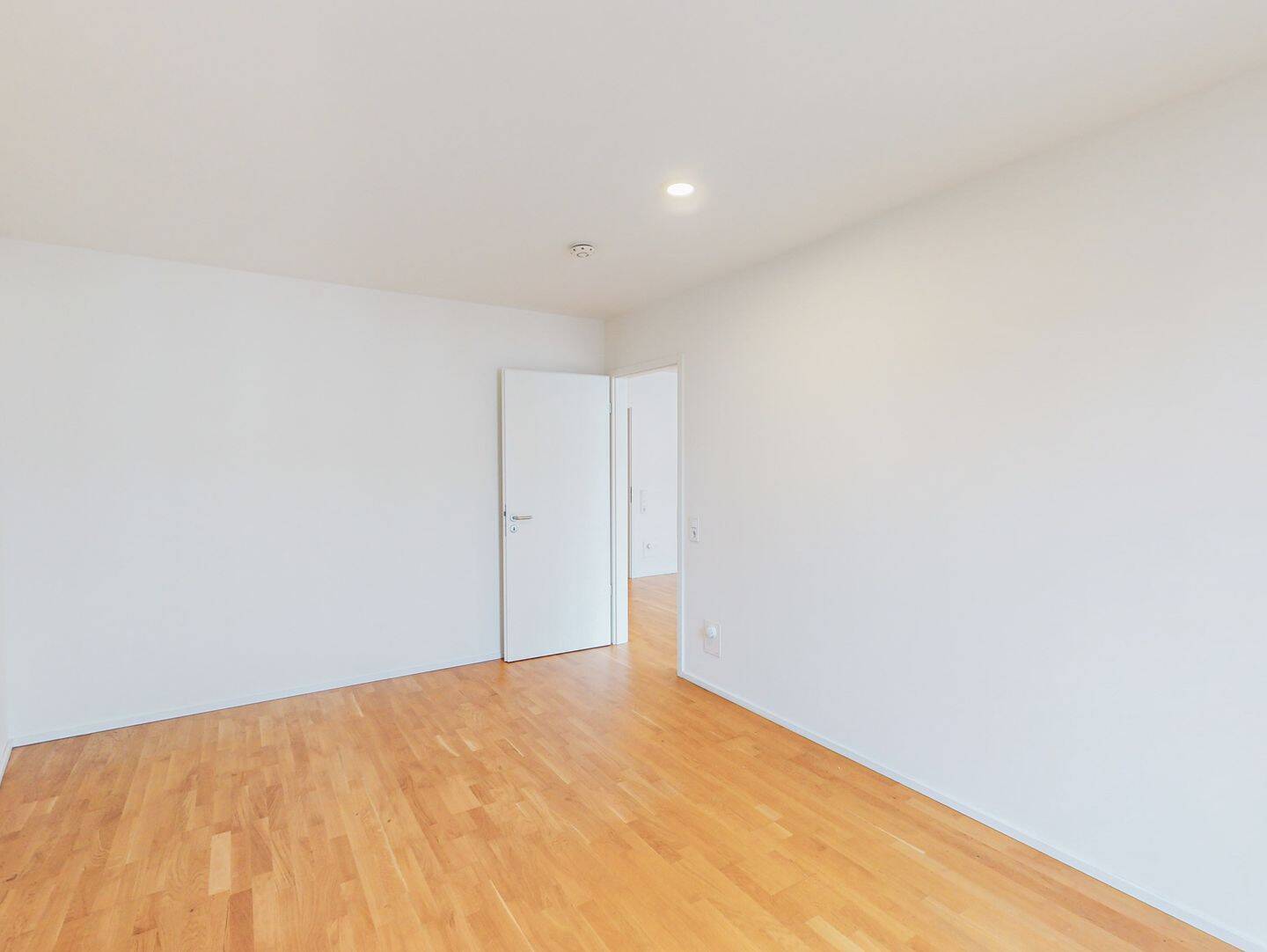 2-Zimmer Wohnung mit Balkon *Inkl. Umzugsbonus* – 70173 Stuttgart – Vorschaubild 5