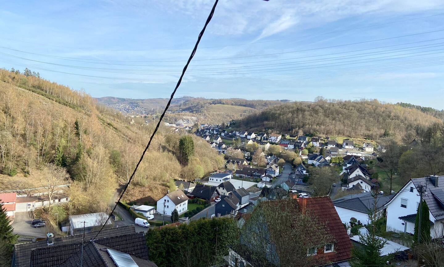 provisionsfreie Doppelhaushälfte, tolle Aussicht, ruhige Lage – 57080 Siegen – Vorschaubild 3