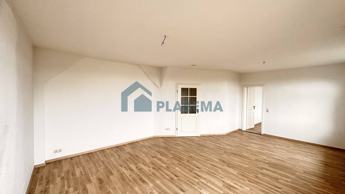 Perfekt für Airbnb/FeWo: 2- Zimmer- Wohnung mit Einbauküche und Balkon- gewerblich nutzbar, 19370 Parchim