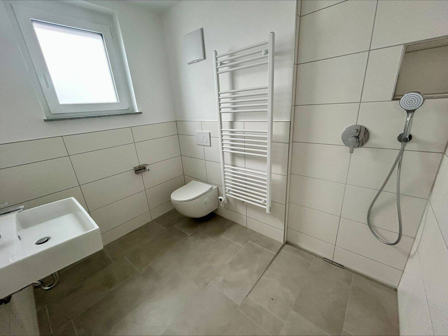 Lichtdurchflutete 3-Zimmer-Neubauwohnung zur Miete mit Tiefgaragenstellplatz +Erstbezug+, 74177 Bad Friedrichshall