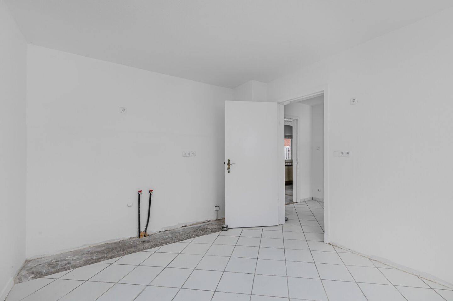 Beliebte, zentrale Wohnlage trifft Chancen – Bungalow mit möglichem Bauland, 24768 Rendsburg