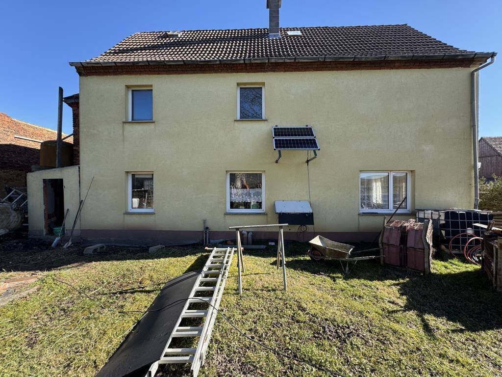 Neuer Preis!!! Ruhige Lage, großes Grundstück, viel Platz – sanieren Sie nach Lust und Laune, 7613 Heideland