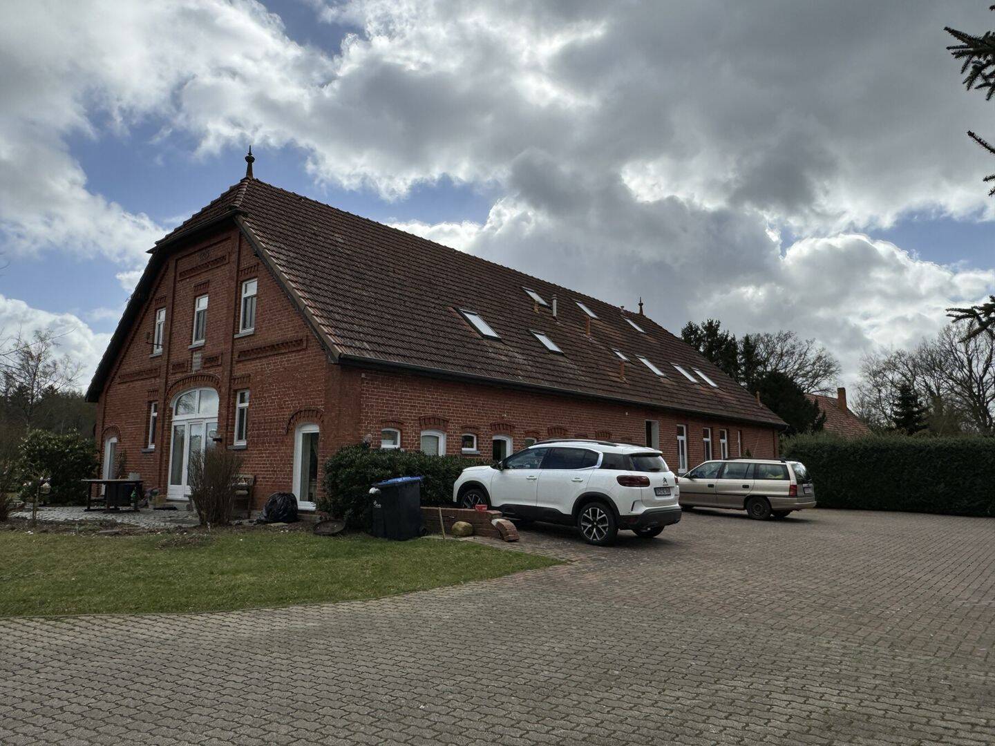 Großzügige 3-Zi.-Balkonwohnung im idyllischen Grasberg-Adolphsdorf, 28879 Grasberg