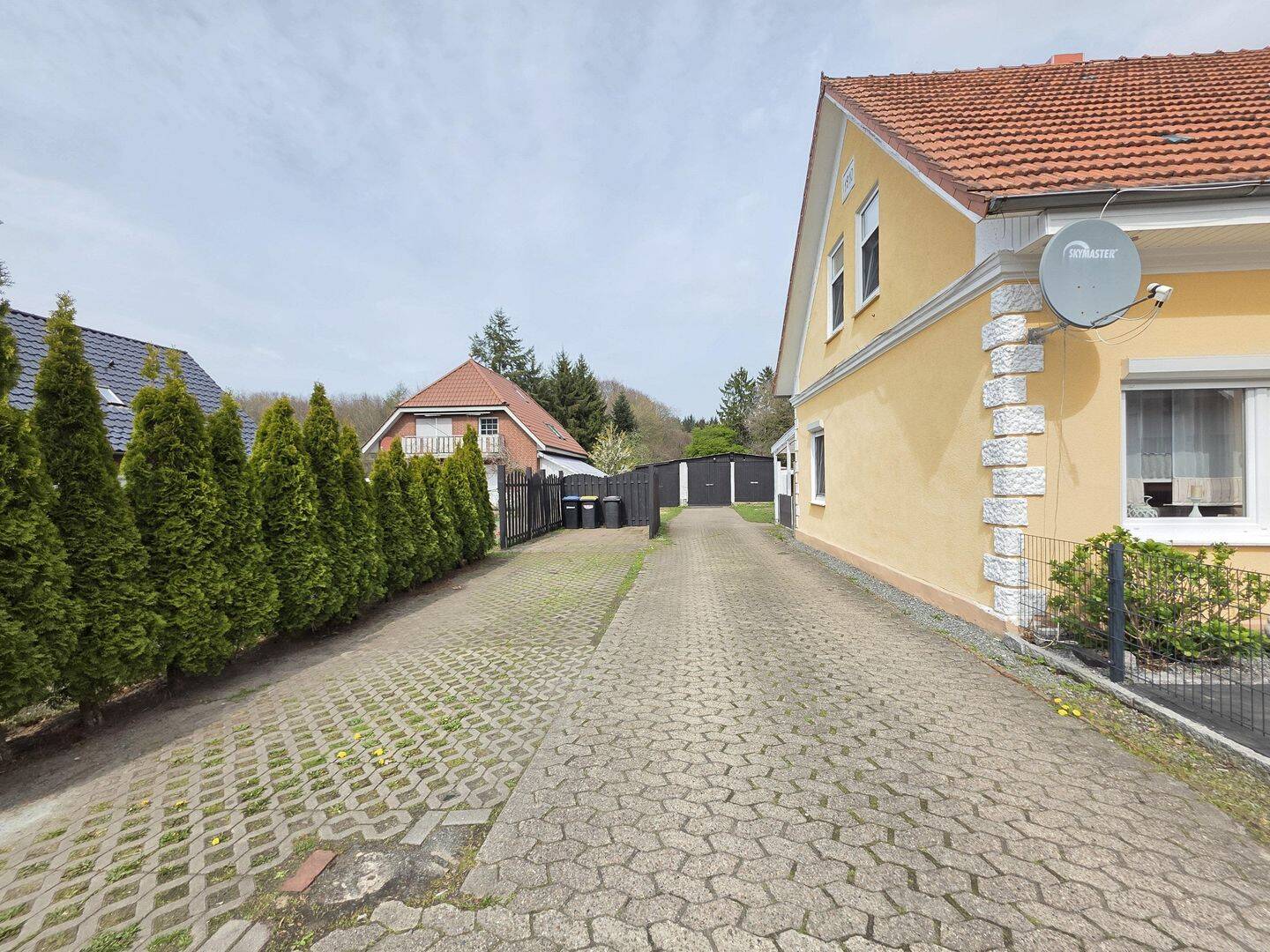 Zweifamilienhaus mit Werkstatthalle & Ausbaupotenzial – ideal für Selbstständige & Handwerker!, 27619 Schiffdorf