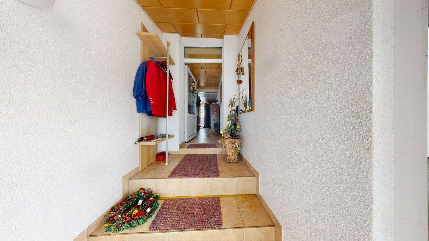 ~~ KLEINES GEPFLEGTES HAUS MIT TERRASSE, GARTEN UND AUSBAURESERVE IM SPEICHER ~~, 98701 Großbreitenbach