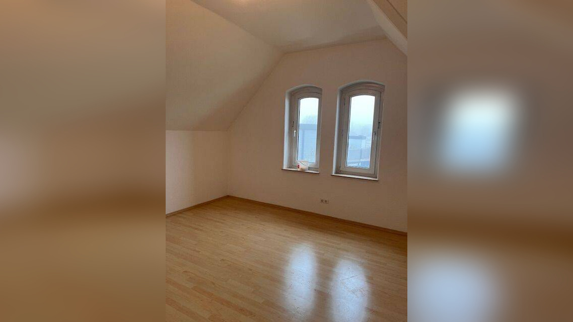 große 2-Zimmer Wohnung in märchenhafter Stadtvilla, 32257 Bünde