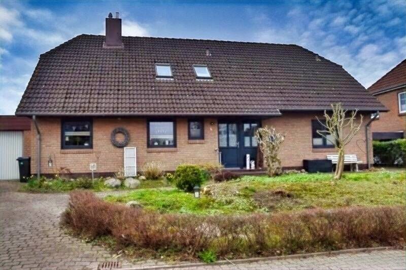 Modernisiertes, gemütliches und familiengerechtes Wohnhaus in Schleswig mit schönem Grundstück – Mehrgenerationshaus, 24837 Schleswig
