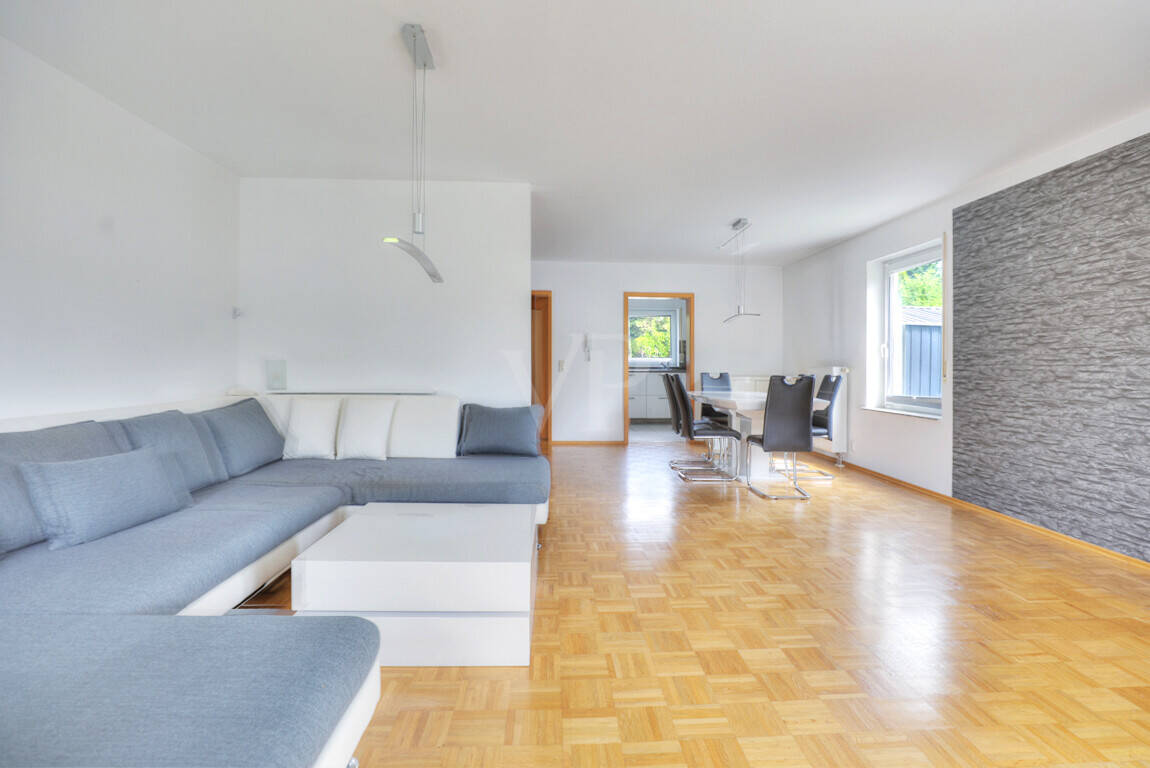 Lichtdurchflutetes Zuhause mit Südgarten nahe IT Campus und IPAI, 74177 Bad Friedrichshall