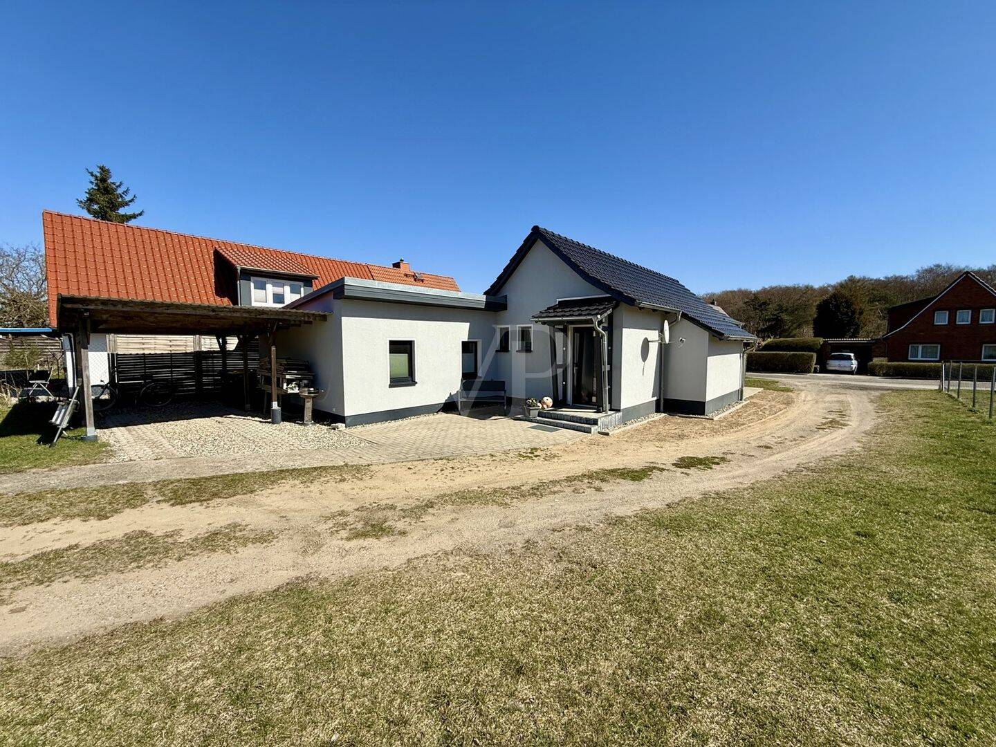 neuwertiges Einfamilienhaus auf großem Grundstück, kürzlich saniert, oder als Ferienimmobilie, 17213 Malchow