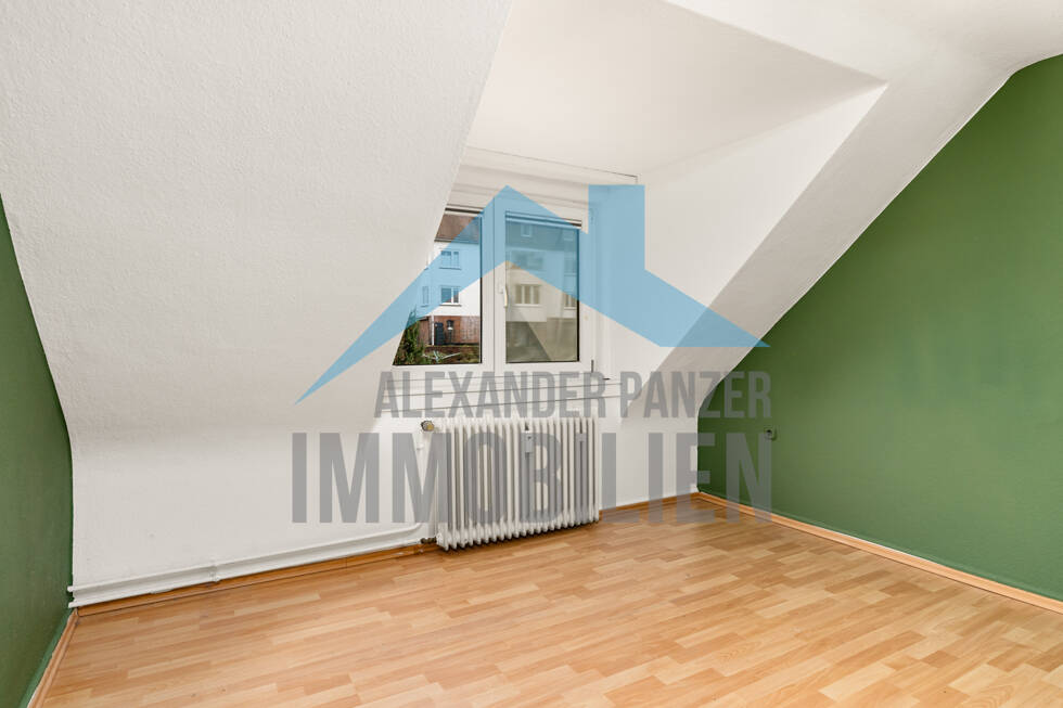 Modernisierte Dachgeschosswohnung in gesuchter Lage von Kirchditmold!, 34130 Kassel (Harleshausen Kirchditmold)