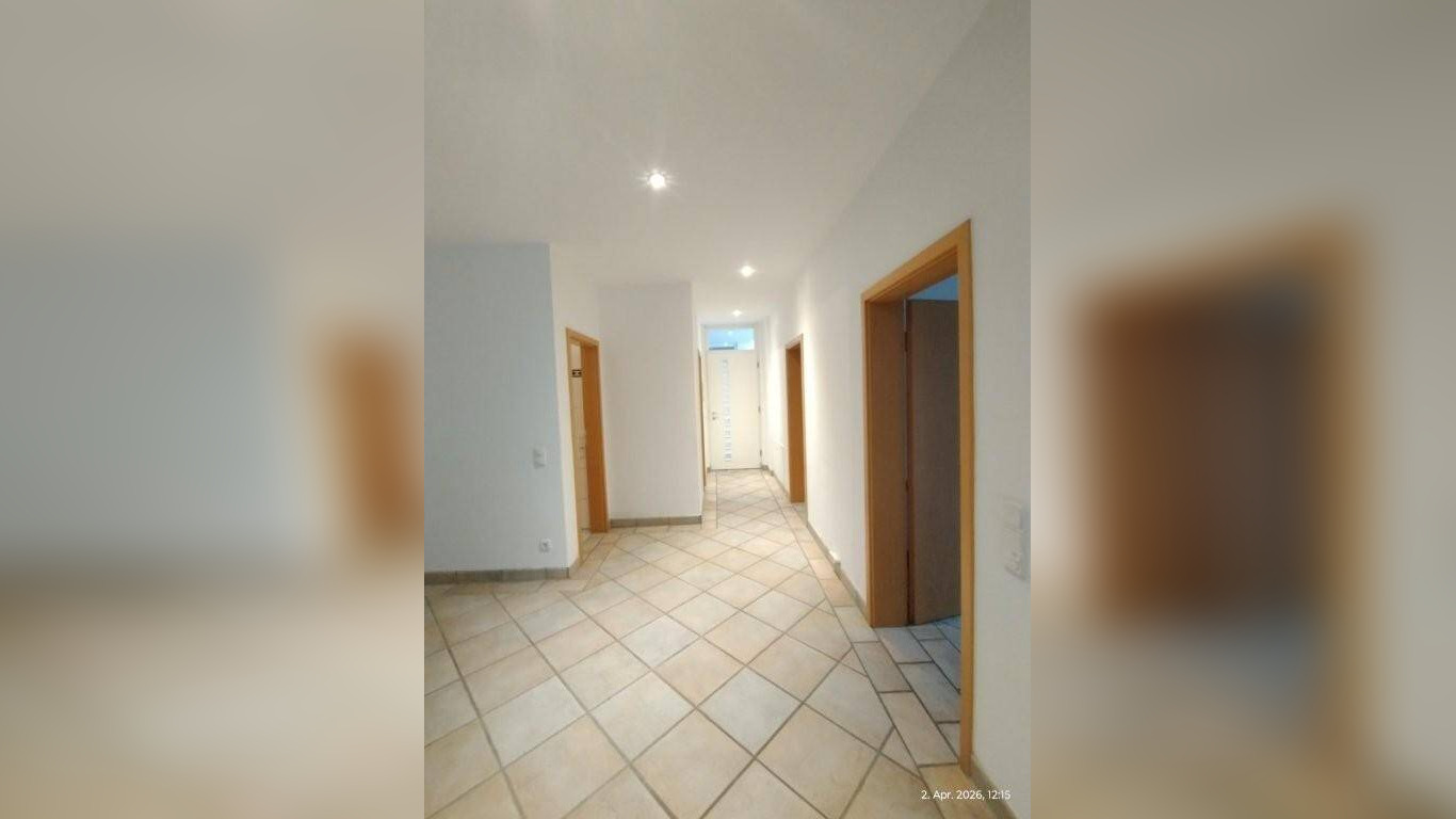 Köln-Junkersdorf, schöne 3-Zimmer Wohnung mit Kamin, großer Terrasse und TG-Stellplatz – 50858 Köln – Vorschaubild 3