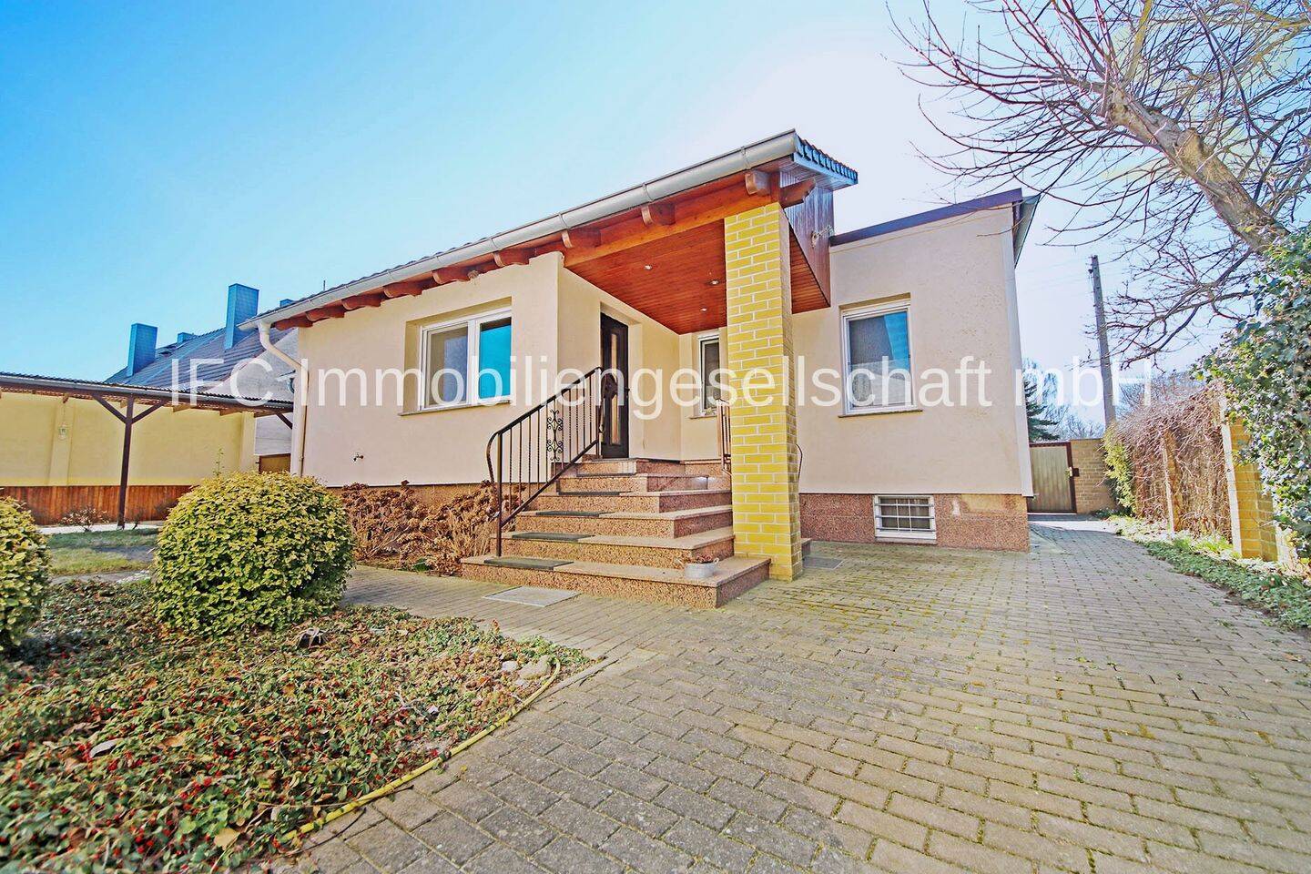 Einfamilienhaus mit Einliegerwohnung und Nebengelass in Jessen (Elster) OT Holzdorf, 6917 Jessen (Elster)