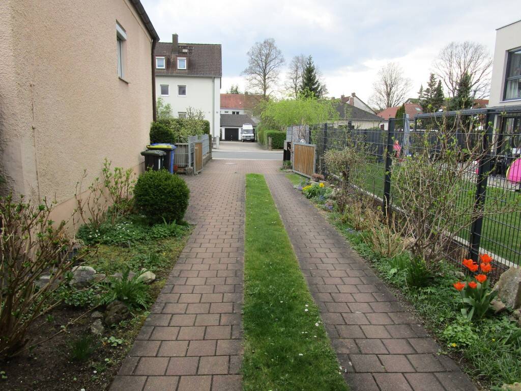 Großzügige 3 Zi. Maisonette ETW mit Wintergarten Nürnberg – Altenfurt / Wohnung kaufen – Nürnberg – Vorschaubild 3