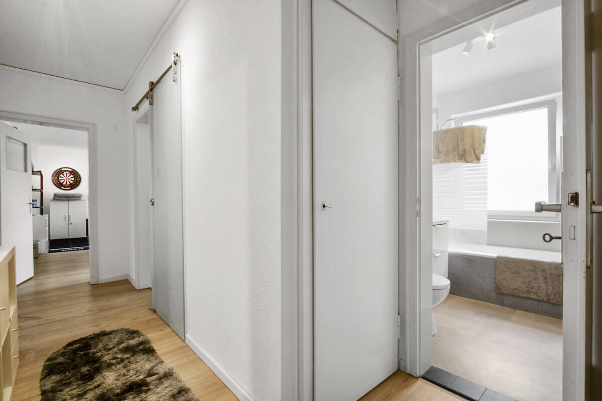 Delmenhorst-Mitte | Vermietete 2 Zi.-Hochparterrewohnung mit Balkon, 27753 Delmenhorst (Bungerhof Deichhorst Dwoberg/Ströhen Mitte)