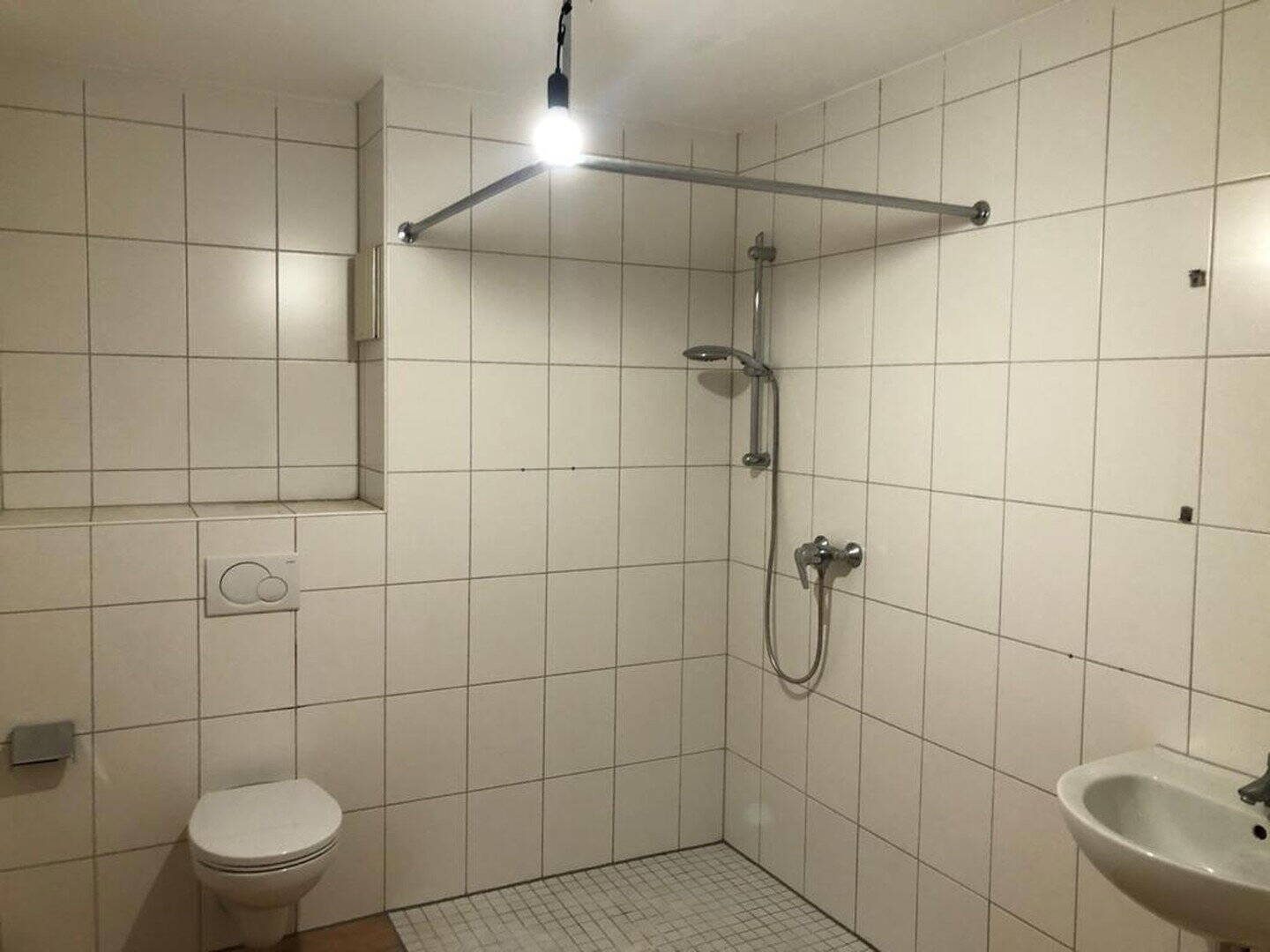 Schöne 4 – Zimmer Wohnung in Bad Oeynhausen zu vermieten! (09), 32549 Bad Oeynhausen