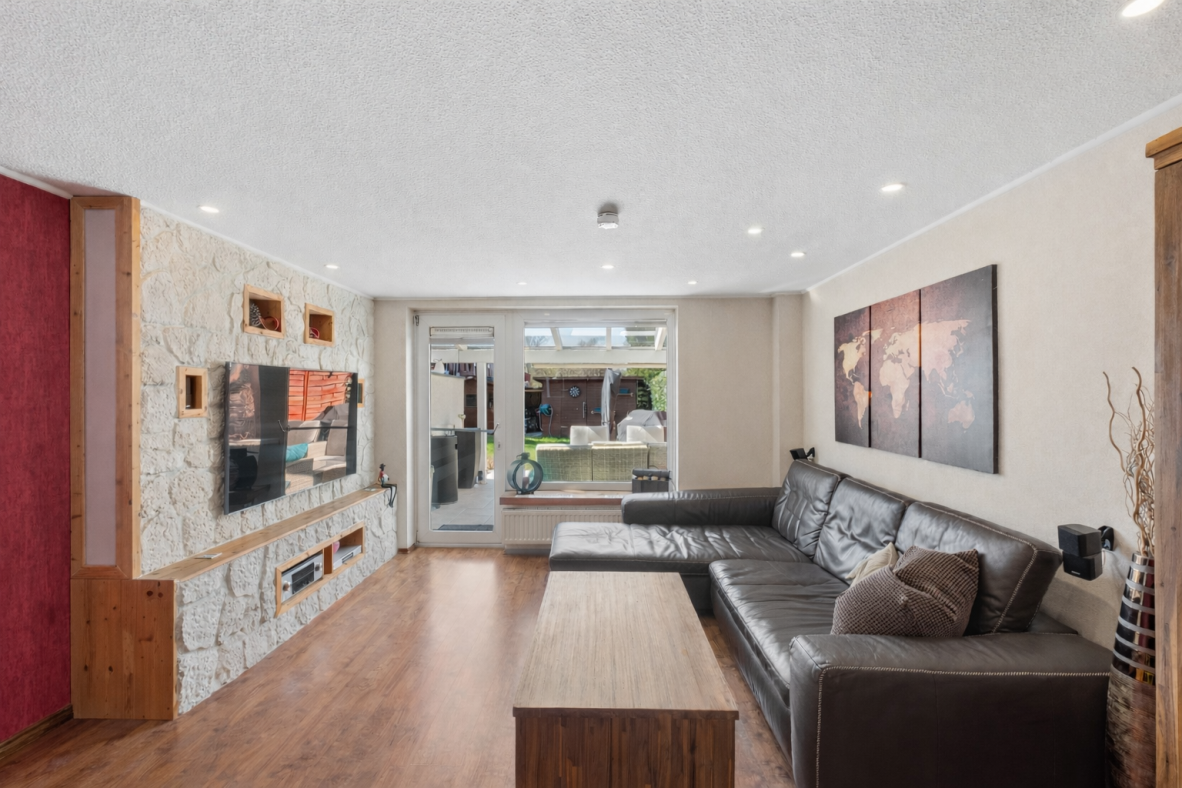 Hochwertig modernisiertes Reihenhaus in ruhiger Lage mit Traumterrasse in Hamburg-Jenfeld