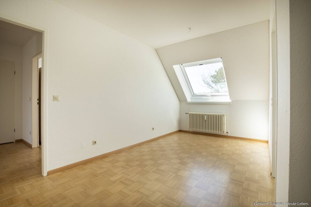 3,5-Zi-Dachgeschosswohnung mit Loggia und Blick auf das Münster in zentraler Lage von Bad Säckingen, 79713 Bad Säckingen