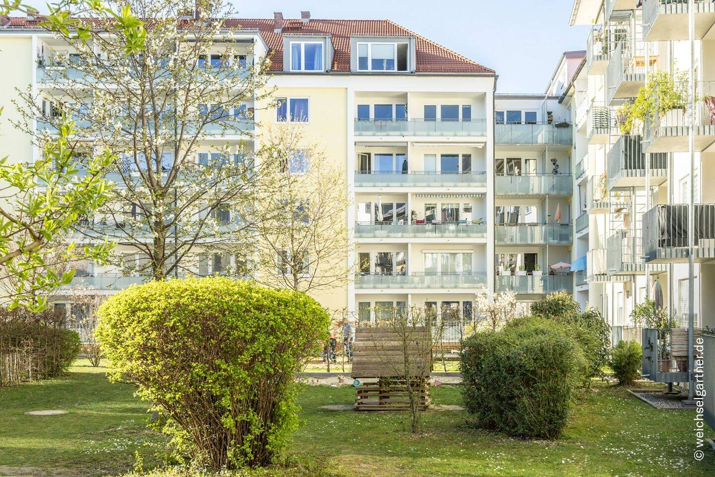 Top geschnittene 3-Zimmer-Wohnung mit Balkon in nächster Nähe zum Olympiapark und Leonrodplatz – 80637 München – Vorschaubild 3