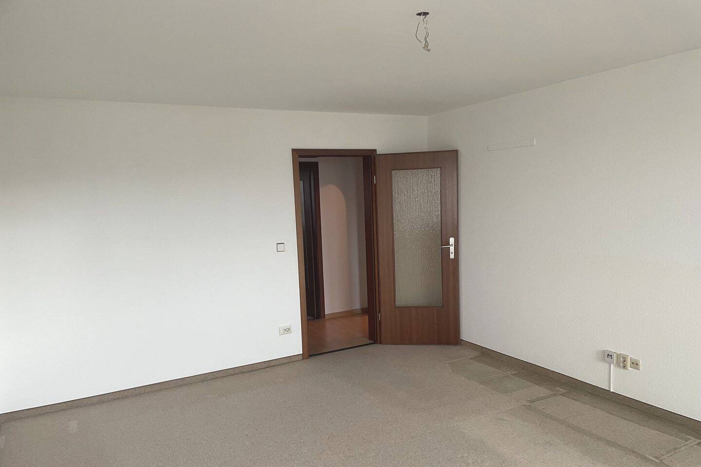 Freie 3 ½-Zimmer Eigentumswohnung – 70499 Stuttgart – Vorschaubild 3