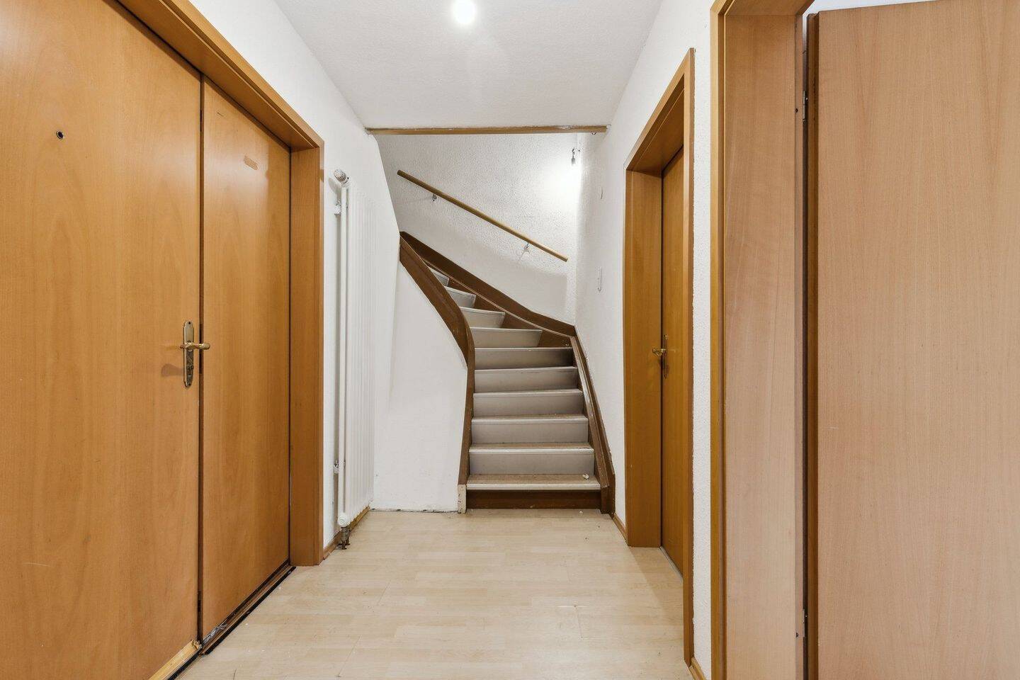 Großzügige 6-Zimmer-Maisonette mit 160 m², 35516 Münzenberg