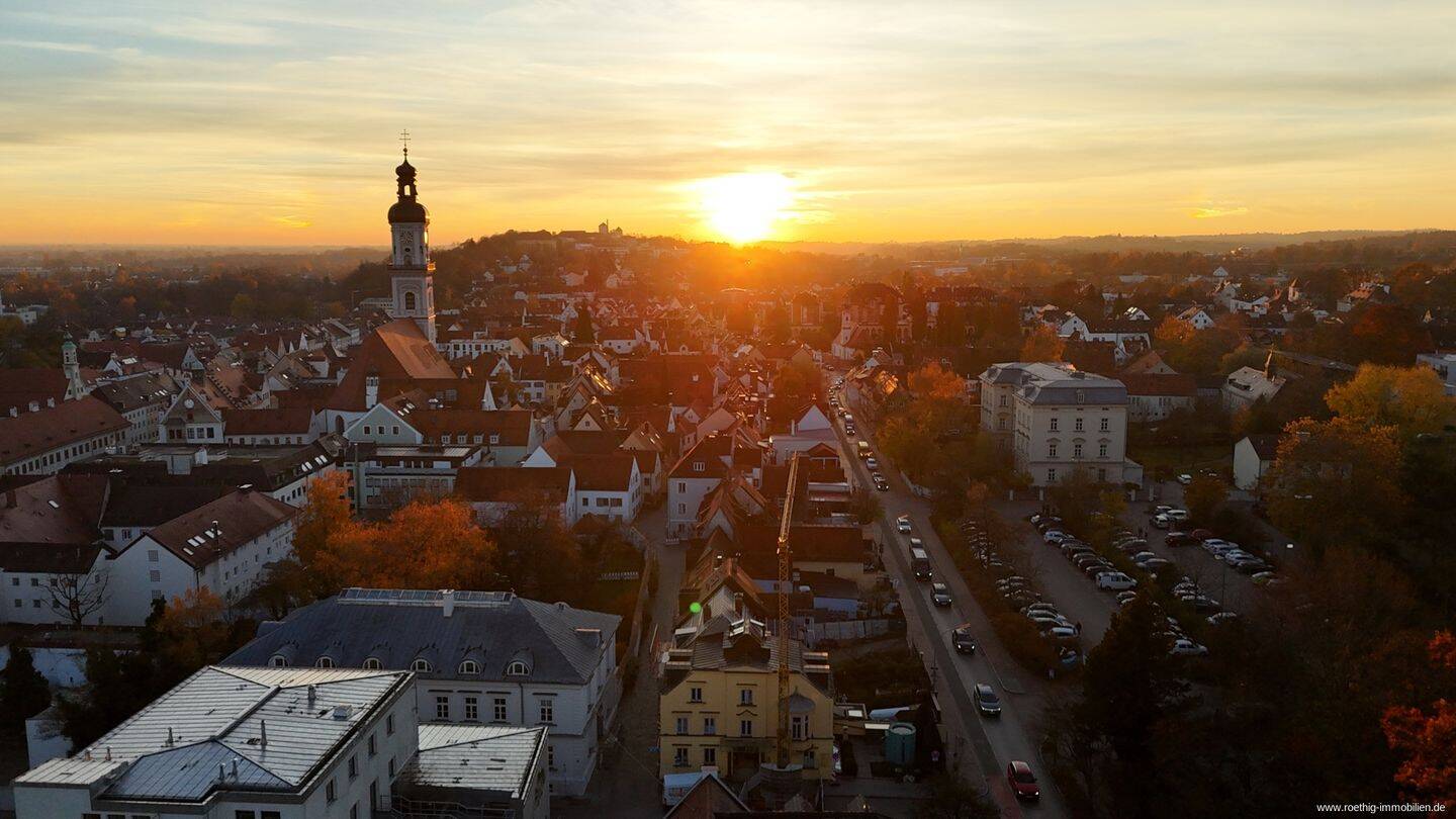 Bestlage Freisinger Altstadt. Exklusives Stadthaus mit bis zu drei Einheiten & herrlichem Garten., 85354 Freising