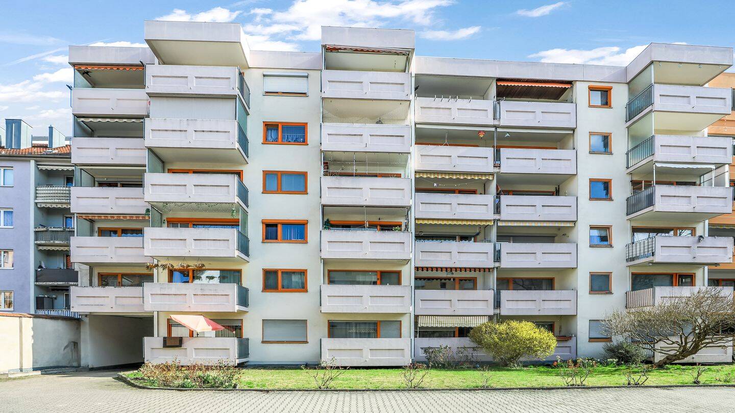 IMMOPARTNER – ATTRAKTIVE 3-ZIMMER-WOHNUNG MIT AUFZUG IN NÜRNBERG-HUMMELSTEIN – Nürnberg – Vorschaubild 3