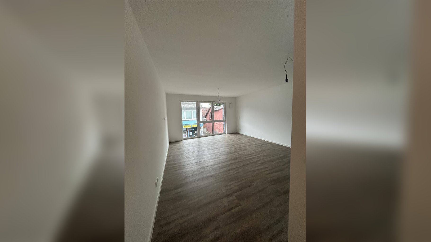 Neubau Etagenwohnung im Zentrum für Singles oder Paare, 25421 Pinneberg