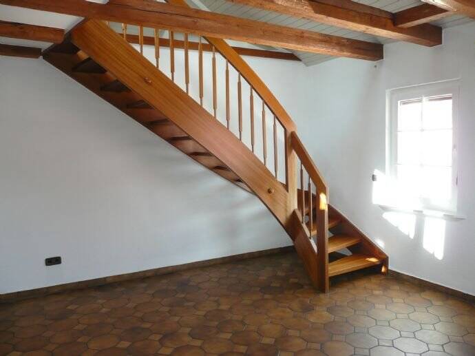 6 – Zimmer Maisonette – Wohnung mit Dachterasse in Stuttgart – Münster – 70376 Stuttgart – Vorschaubild 3