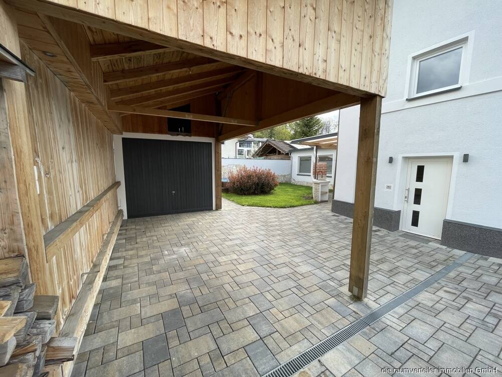 Bad Aibling: Solide DHH, vollständig kernsaniert, sofort bezugsfrei, 83043 Bad Aibling