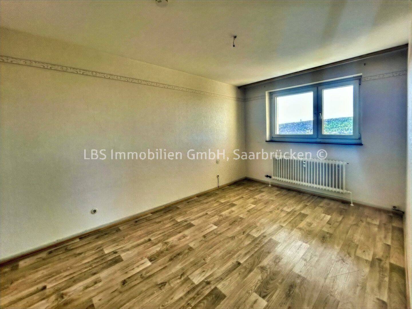 2-Zimmer-Wohnung mit Balkon und Fernblick – solides Investment mit Potenzial, 66280 Sulzbach/Saar