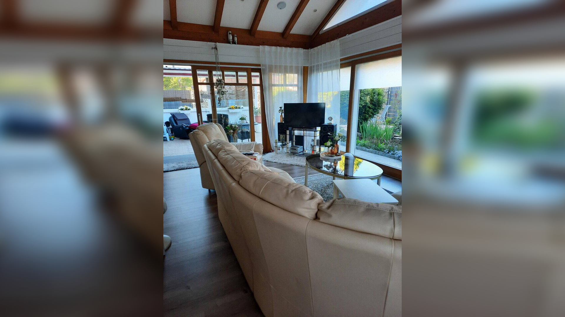 Bungalow-Wohnung, Doppelgarage, schön angelegtes Grundstück in SW Lage, 48529 Nordhorn