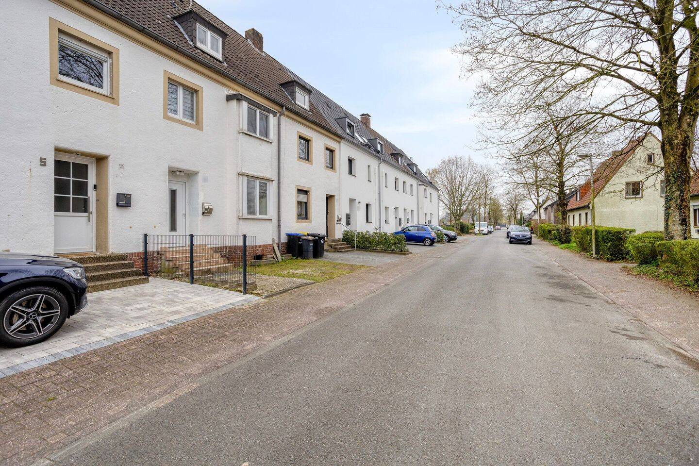 Charmantes Reihenhaus aus den 1930er Jahren mit 4 Schlafzimmern und tiefem Garten in Gronau, 48599 Gronau (Westf.)