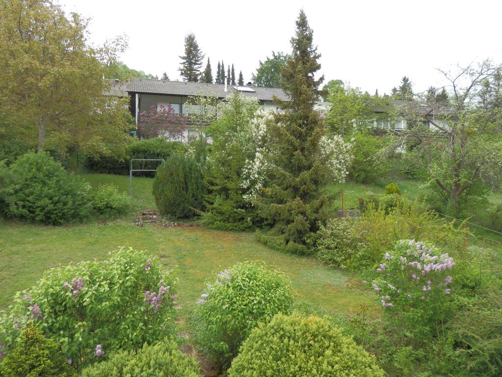 Gemütliche 2 ½ – Zimmer Wohnung mit einem Zusatzzimmer und Garten in Ebingen, 72458 Albstadt