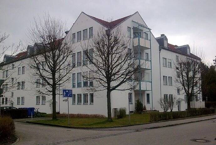 helle und gepflegte 2-Zimmer-Wohnung in zentraler Wohnlage, 84503 Altötting